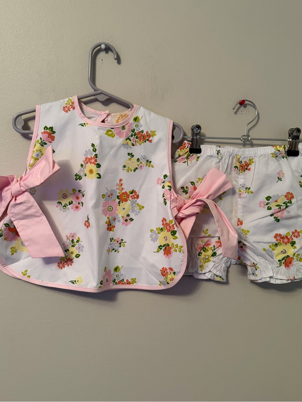 The Beaufort Bonnet Company Floral Talbot Tie Set